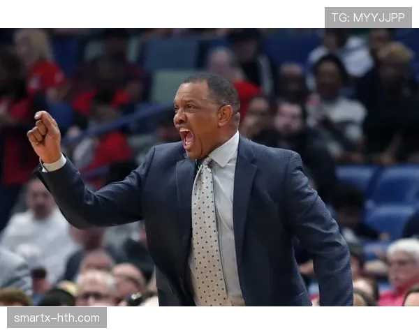 巴黎圣日耳曼进攻结构失去中心点趋势显现，球队整体表现稳定性面临考验